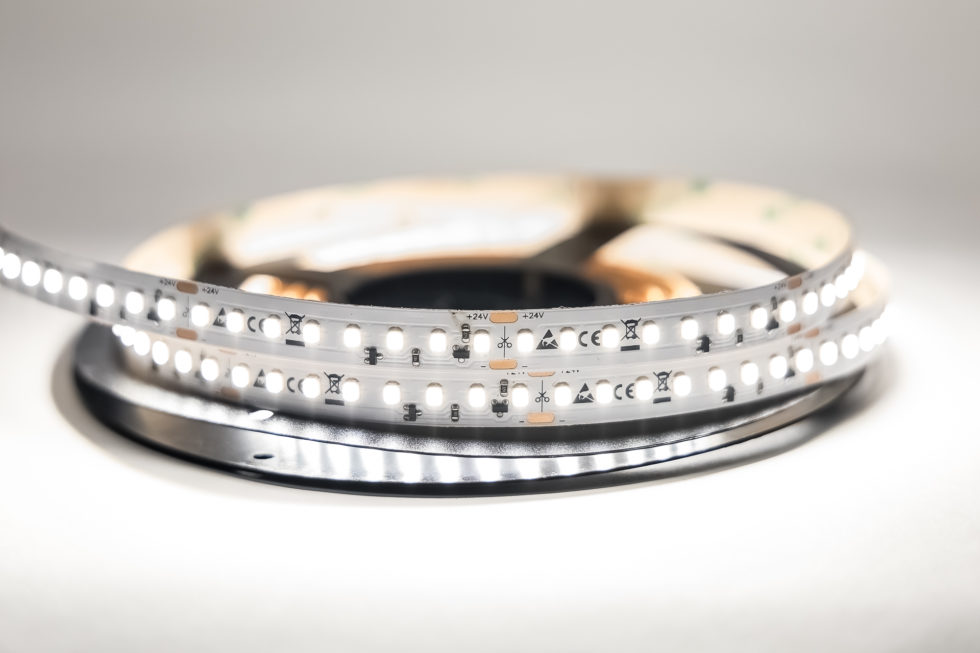 CC-LED-Nauha 22W/m 24V High Efficiency 4000lm/m IP20 - Image 2